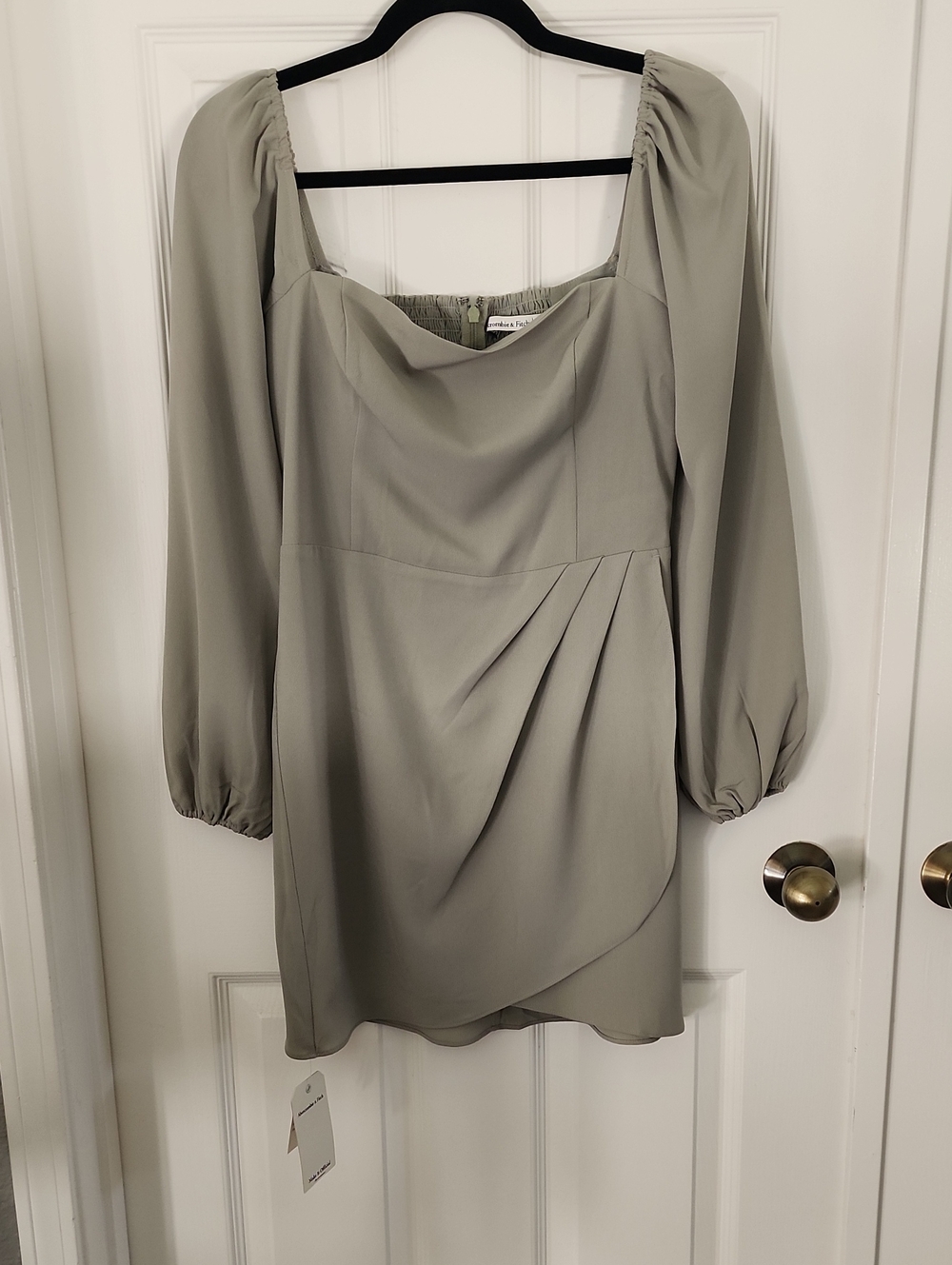Abercrombie & Fitch Sage Green Puff Sleeve Mini Dress NWT